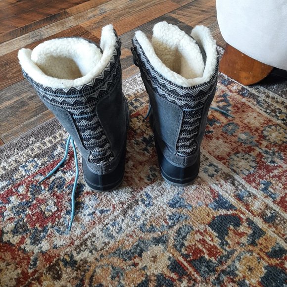 Khombu snow boots size 8 - Picture 2 of 5